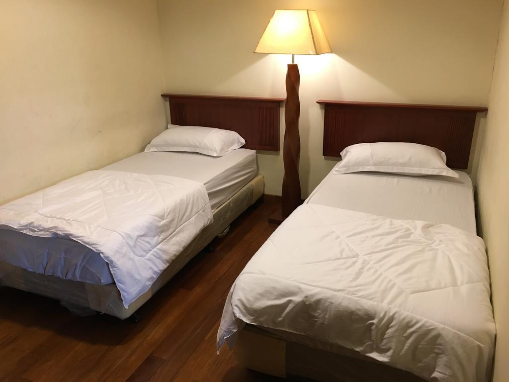 Ian's Vacation Apartment *